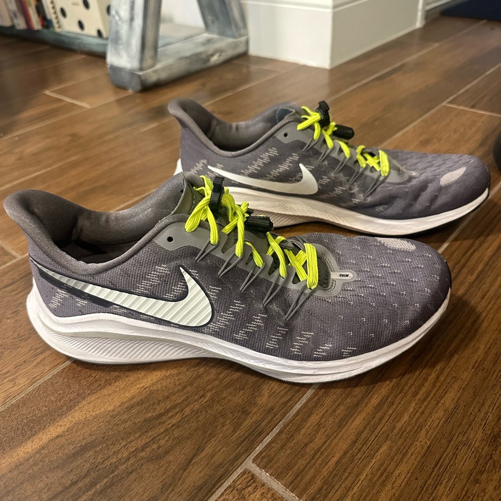 Nike Air Zoom Vomero 14